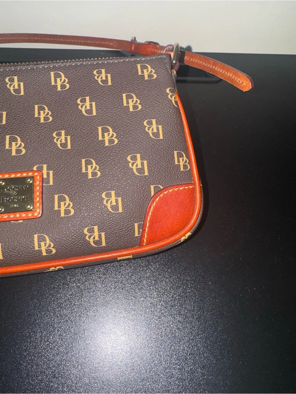 Dooney & Bourke Gretta Slim Crossbody Brown T’moro